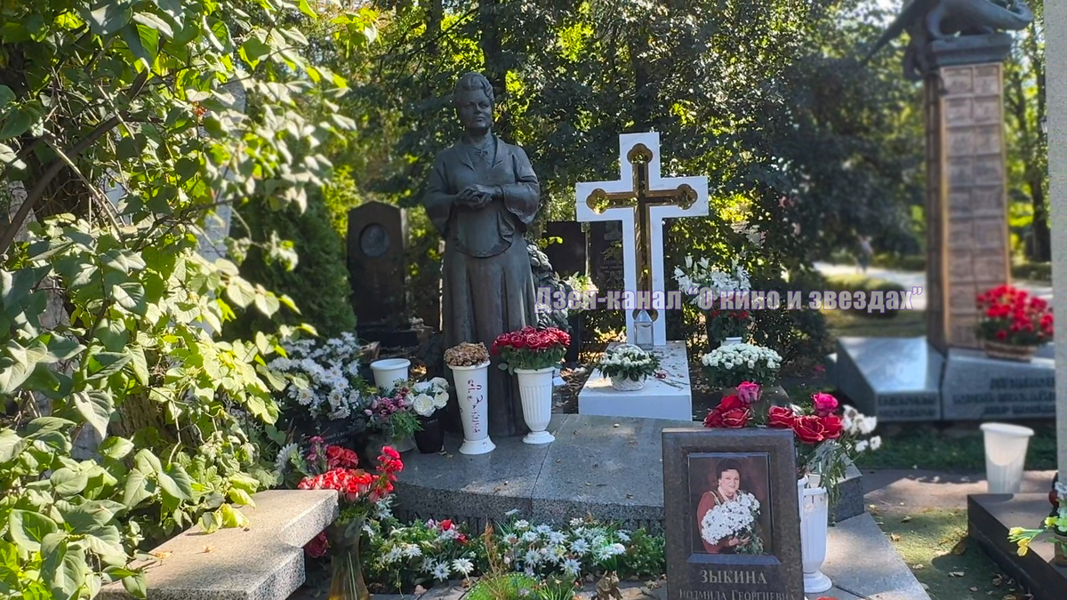 Фотографии сделаны авторами канала "О КИНО И ЗВЕЗДАХ"