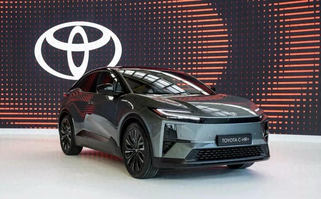 Toyota C-HR 2025