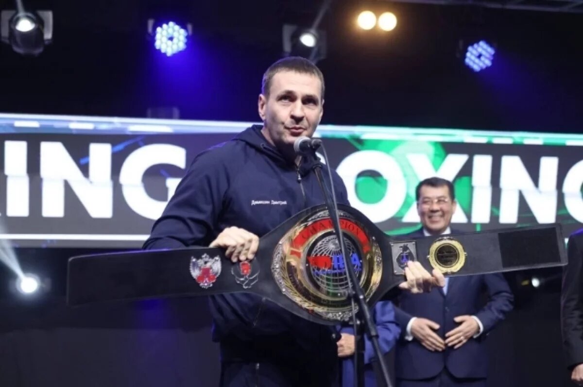    Дмитрий Демешин наградил спортсменов и отметил 100-летие хабаровского бокса