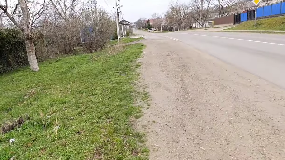 Остановка Амбулатория, Сукко