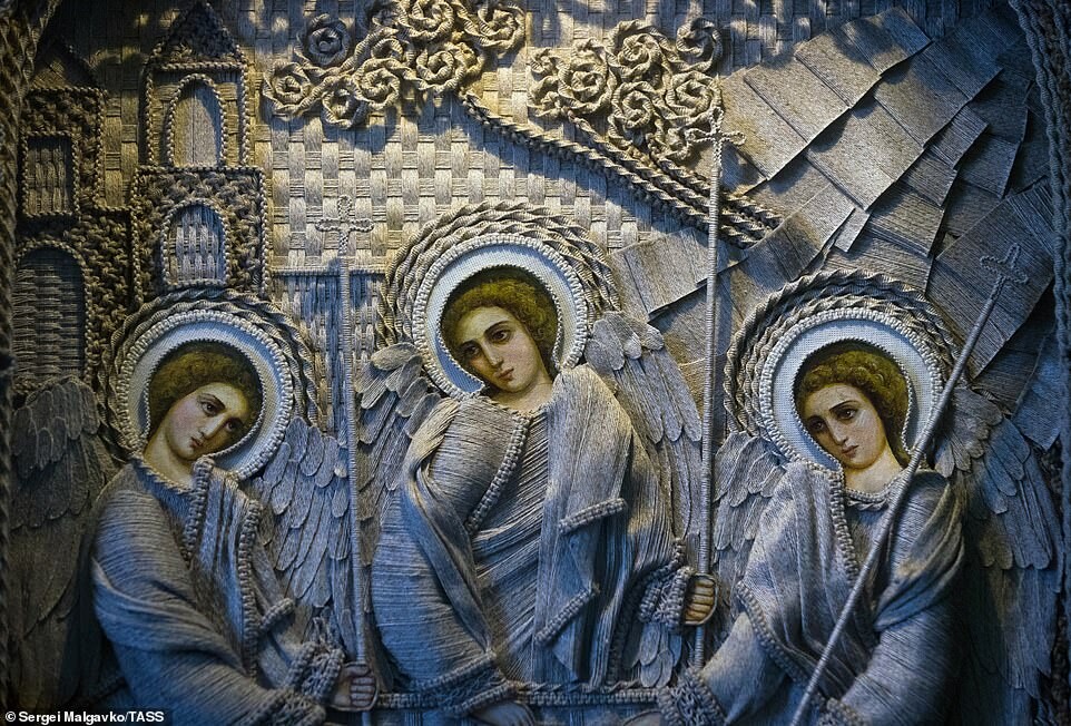 «Святая Троица», фрагмент. Фото ТАСС.