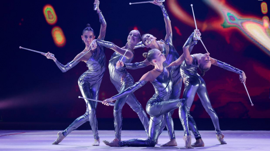    Фото: Telegram/Небесная грация/skygraceacademy; 5-tv.ru