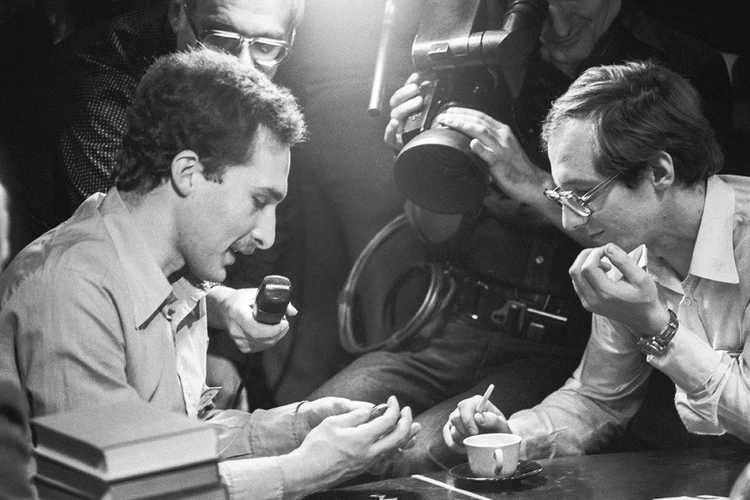 Сборная капитанов во время финальной игры 1982 года. Фото: Шогин Александр/Фотохроника ТАСС