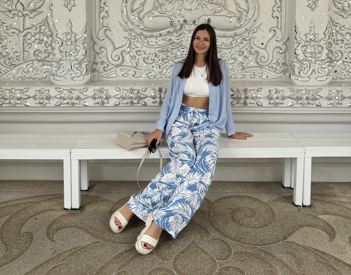 Белый храм в Чианграй