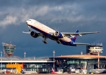    ЕС блокирует возобновление авиасообщения между Россией и США