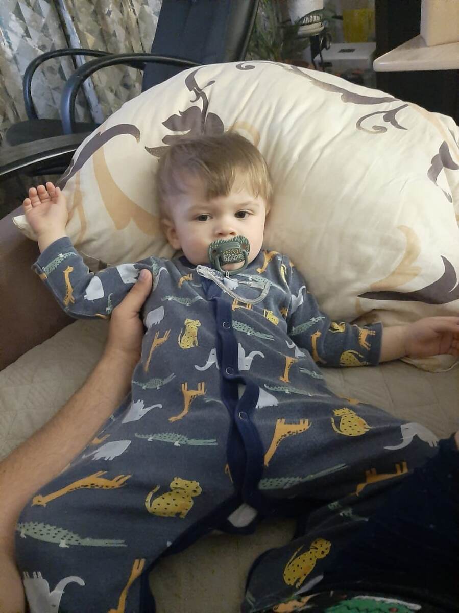 Не хотел просыпаться😅