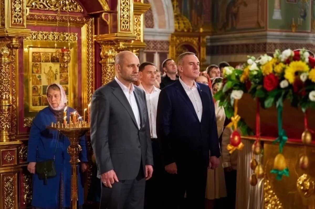    Служба состоялась ночью с субботу на воскресенье.