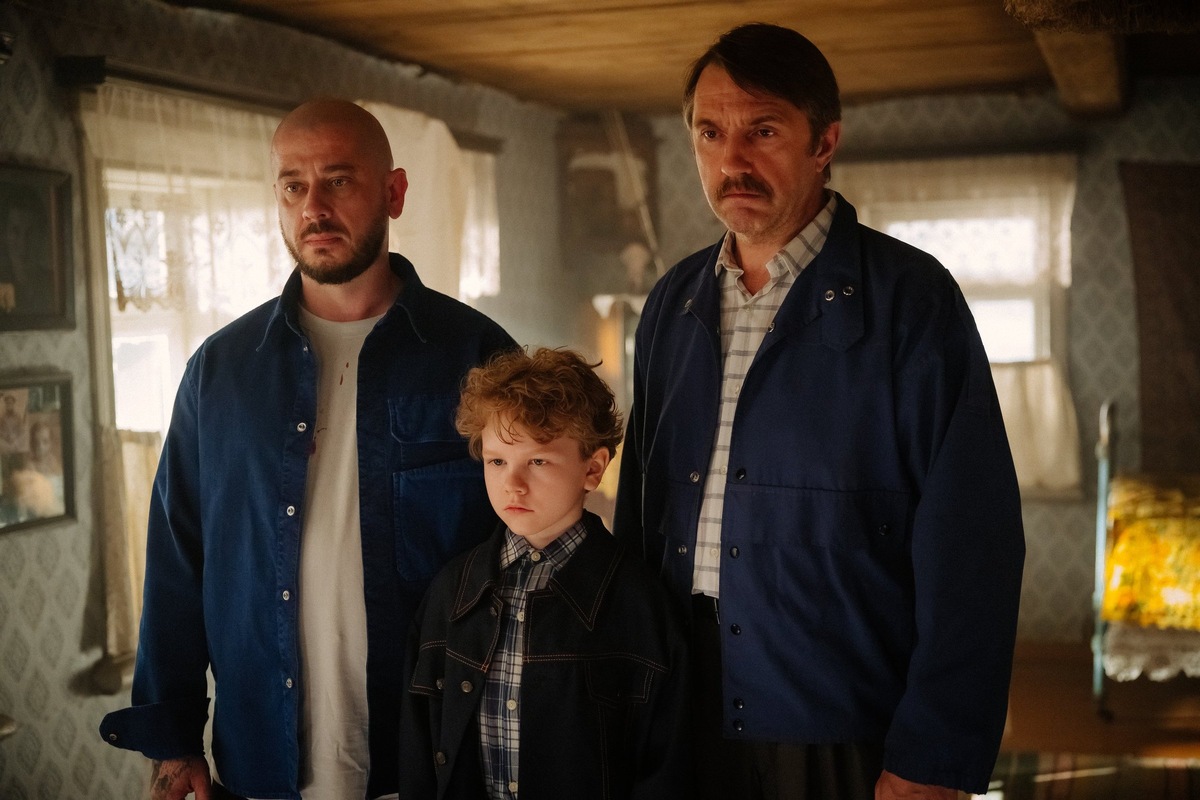 Кадр из фильма "Батя 2. Дед" 2025 год