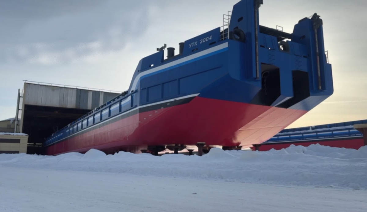   Баржа-площадка УТК 3004