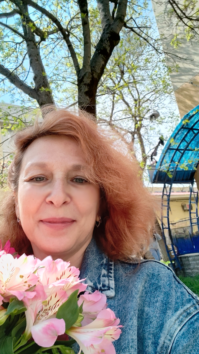 Пусть в вашей жизни будут только мир, счастье и радость🩷❤️💜