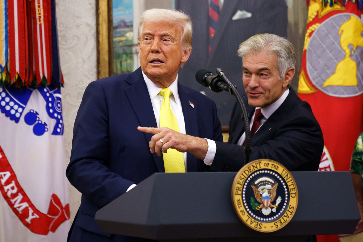 Will Oliver - Pool via CNP\Consolidated News Photos\Global Look Press