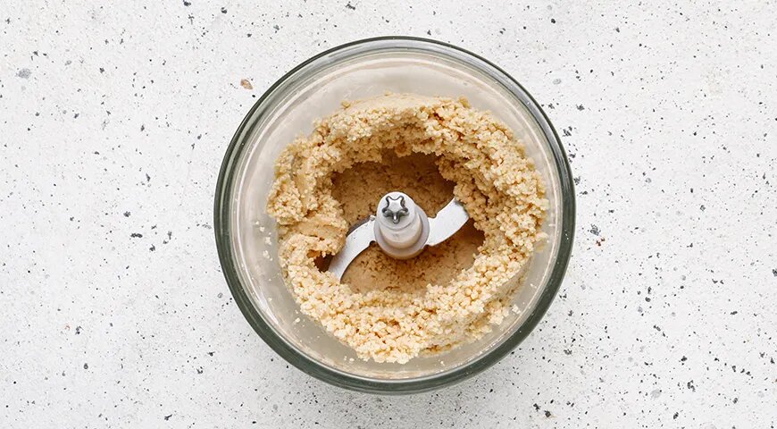   Торт с арахисом и сгущенкой (gastronom.ru)