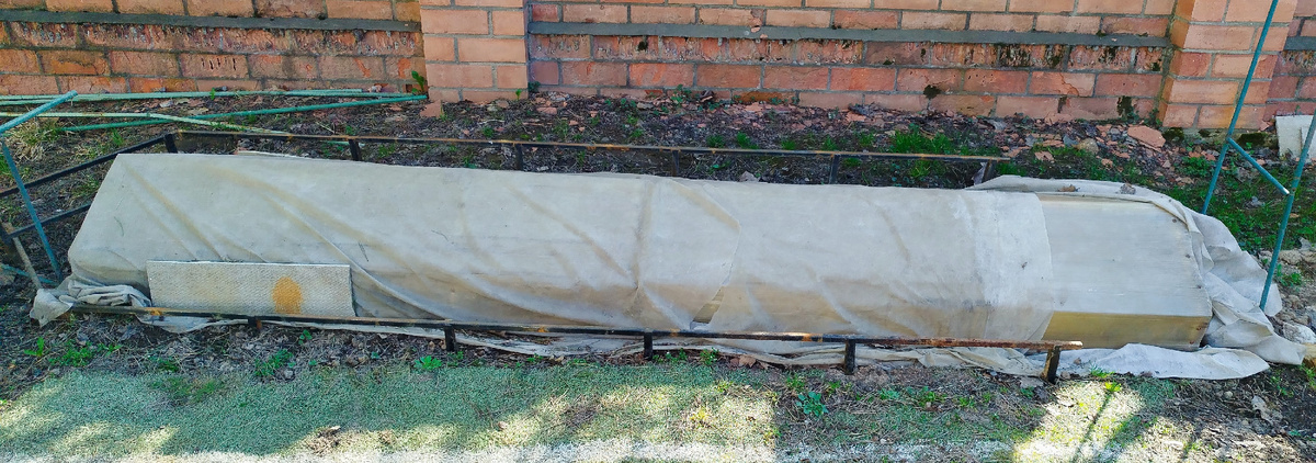 снимаем: спанбонд