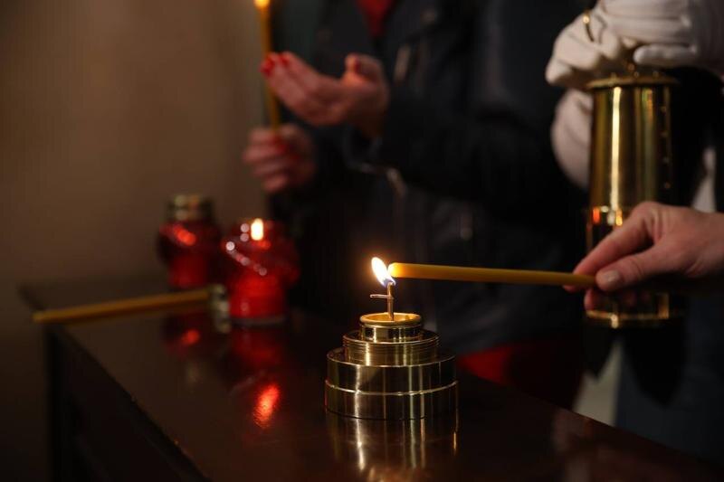    Благодатный огонь