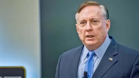    «Россия может воевать с США, но не хочет». Макгрегор призвал заканчивать с военной помощью Украине