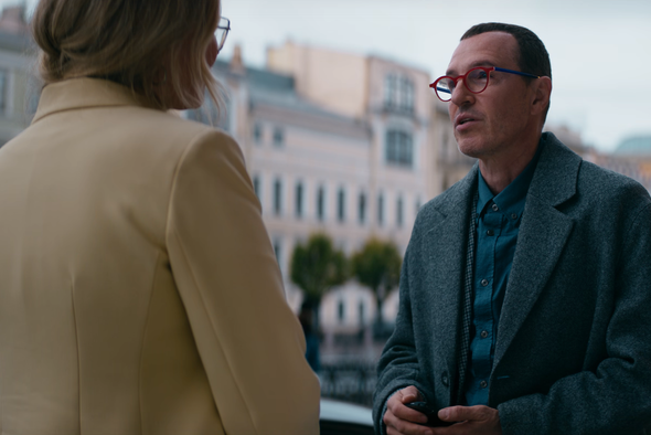     Игорь Верник/кадр из сериала «Беспринципные в Питере»