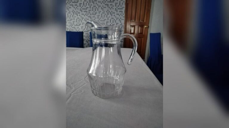    Графином по голове. Конфликт в кафе Кувандыка закончился госпитализацией Белов Михаил Александрович