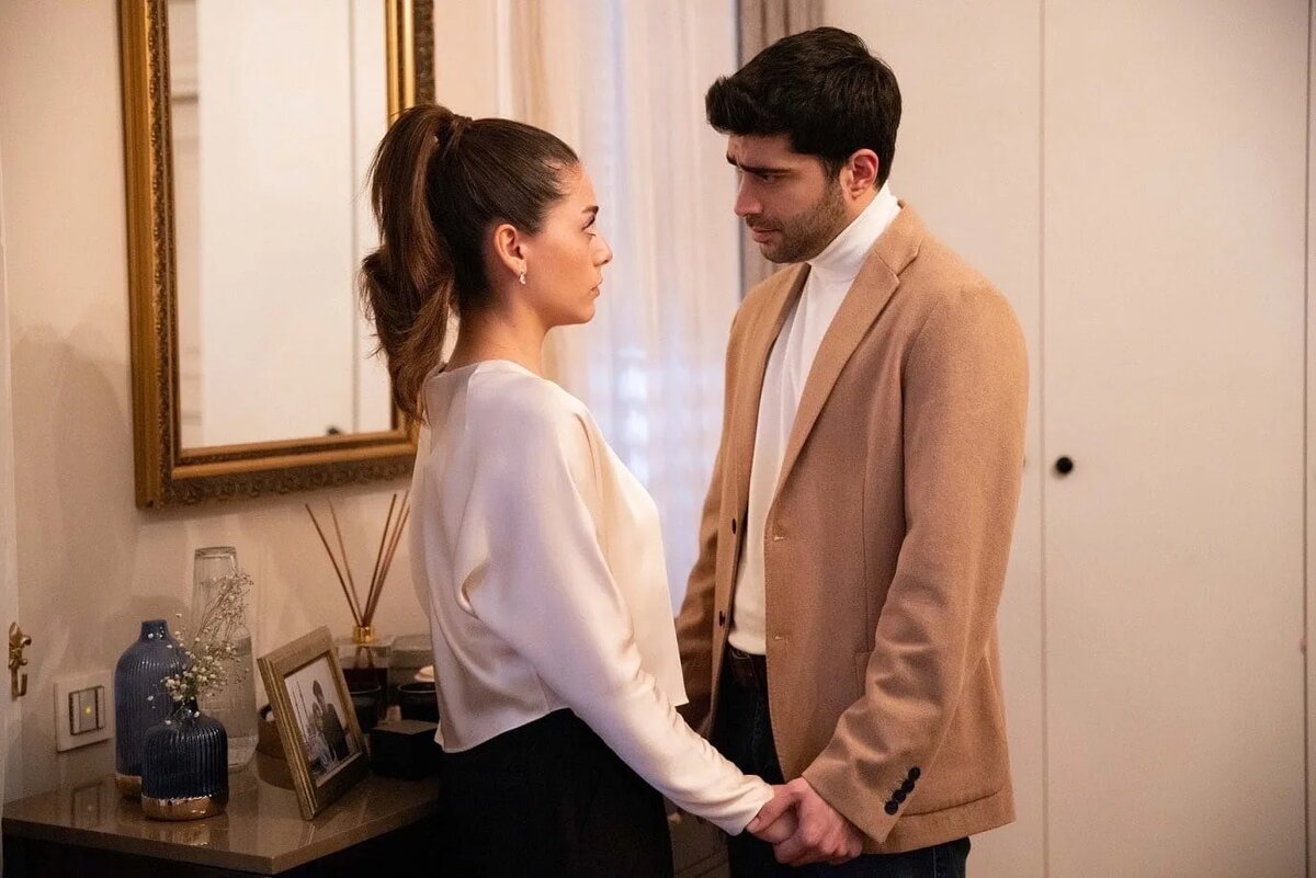 кадр из сериала "Клюквенный щербет"