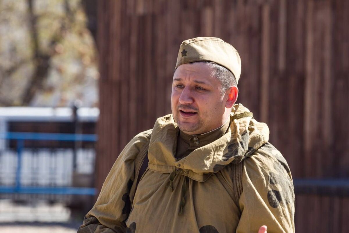     В оренбургском парке «Салют, Победа!» прошёл урок живой истории  Оренбуржье
📷    В оренбургском парке «Салют, Победа!» прошёл урок живой истории  Оренбуржье
📷    В оренбургском парке «Салют, Победа!» прошёл урок живой истории  Оренбуржье
