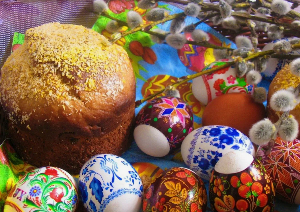 Кулич и яйца
