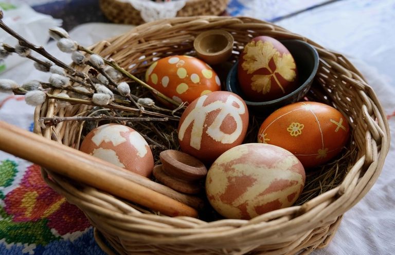 Крашеные яйца
