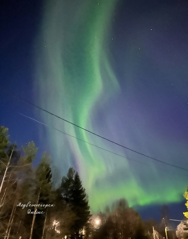    Северное сияние озарило небо в Карелии в Пасхальную ночьпаблик «Медвежьегорск Online»
