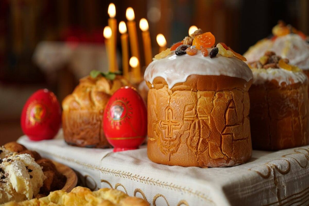 Отдельно обратился глава региона и к владыке Леонтию.   
 
 – Желаю Вам, глубокоуважаемый владыка, сил и успехов в трудах праведных. А каждый воронежский дом сегодня и всегда пусть будет наполнен верой, вдохновением и светом, – прокомментировал Гусев.Губернатор Воронежской области Александр Гусев обратился к жителям региона и владыке Леонтию с поздравлением с праздником Светлой Пасхи.  
 
 Глава региона отметил, что именно в этот день особенно ярко чувствуется торжество добра и жизни.📷
– Очень хочется, чтобы в нашем мире преобладали духовные интересы и терпение, любовь к ближнему и милосердие к чуждому. Светлое Христово Воскресение несет нам душевный подъем и стремление к нравственным подвигам, – подчеркнул Гусев.📷
