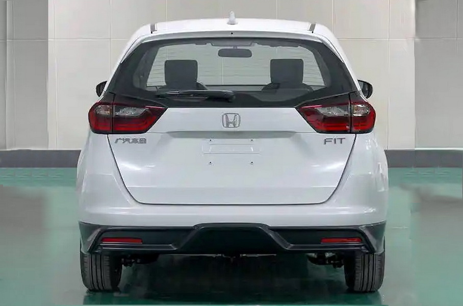    Autohome.com.cn / Минпромторг КНР