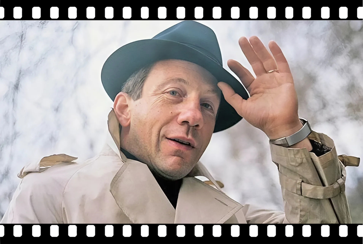 Савелий Викторович Крамаров (13 октября 1934, Москва, СССР — 6 июня 1995, Сан-Франциско, Калифорния, США) — советский и американский киноактёр, заслуженный артист РСФСР