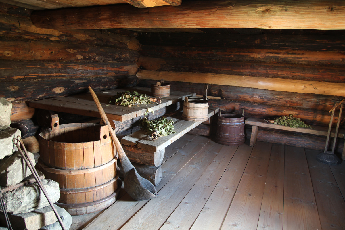  В бане из деревни Мижостров. Музей-заповедник деревянного зодчества «Кижи»