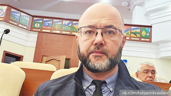     Фото: vk.com/totsamiivasilev   
 Текст: Дмитрий Зубарев