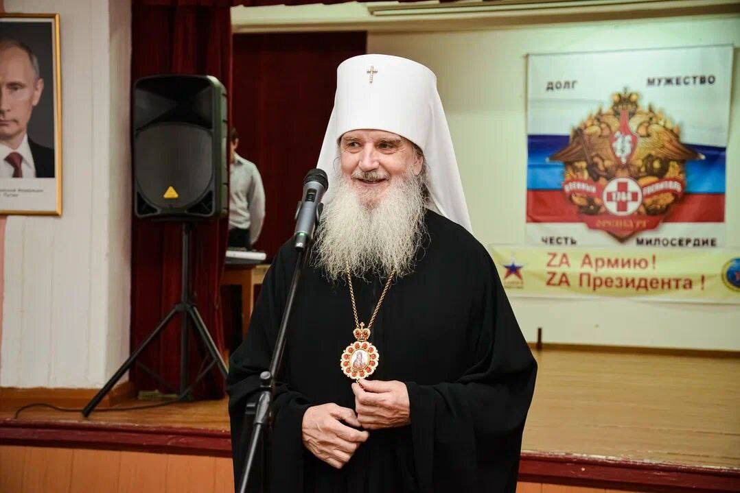  📷    На Пасху поздравили пациентов Оренбургского гарнизонного военного госпиталя Белов Михаил Александрович