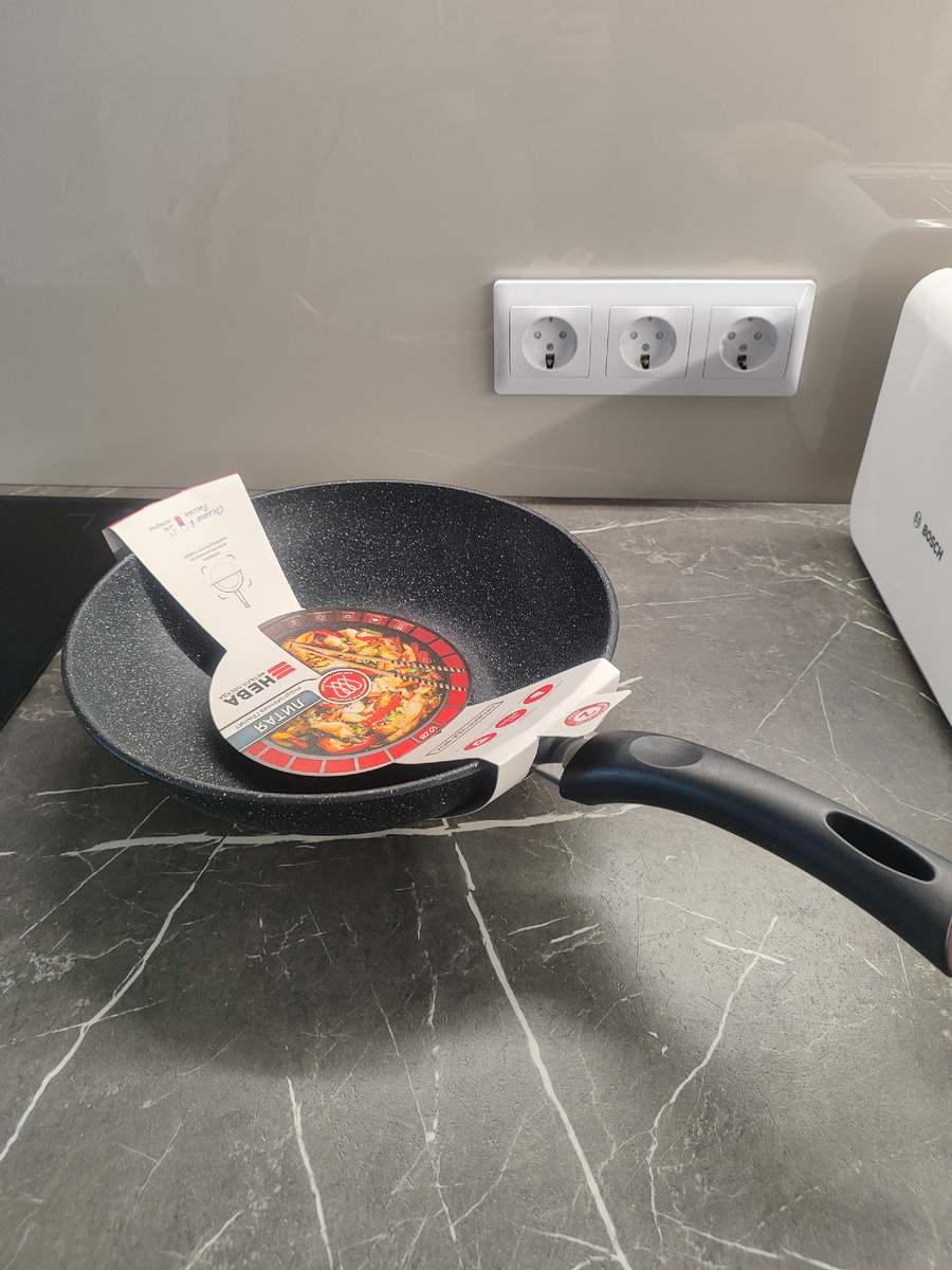 Как подготовить сковороду с антипригарным покрытием к первому использованию?. Фото автора.