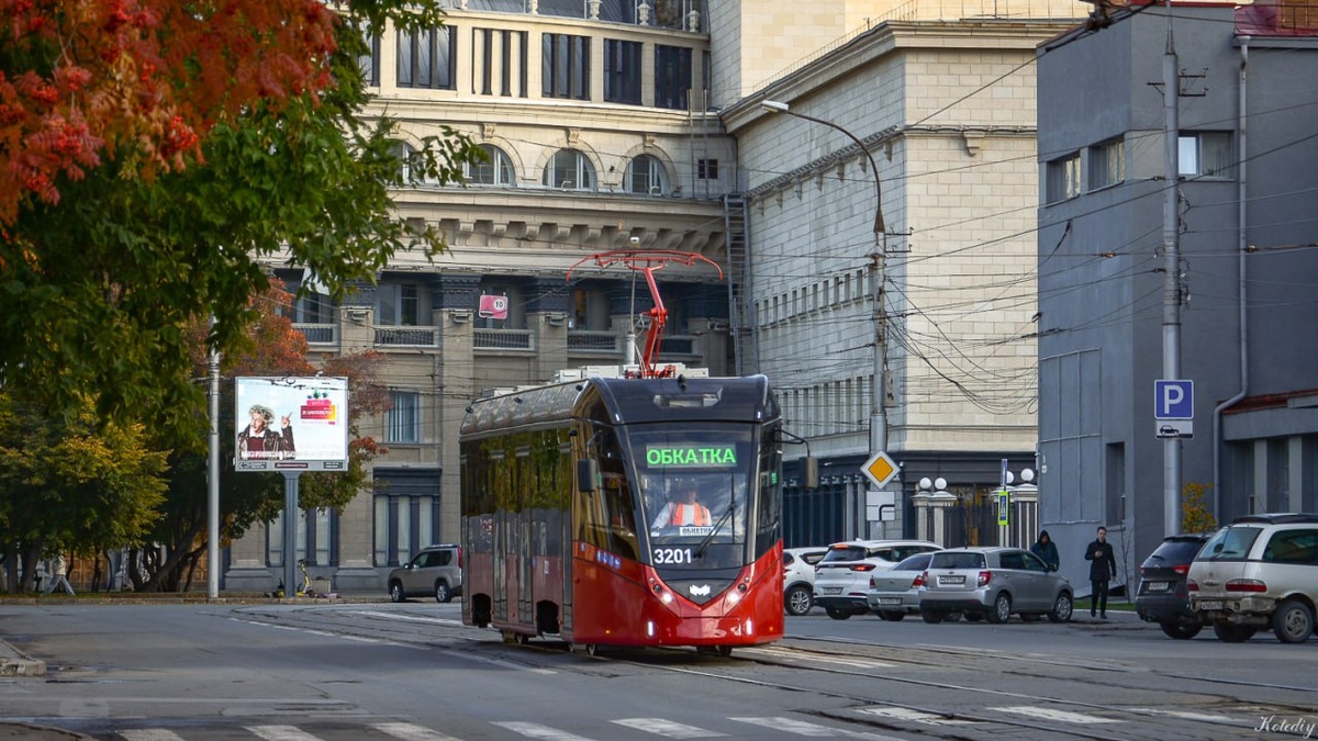 Модернизированный BKM Holding трамвай Т701 в Новосибирске. Источник: Kotediy/transphoto
