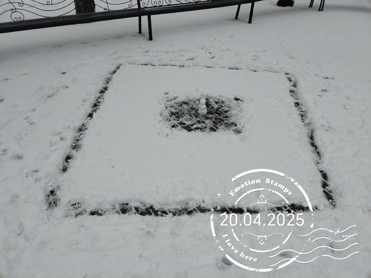 Roblox иконка на земле от автора канала