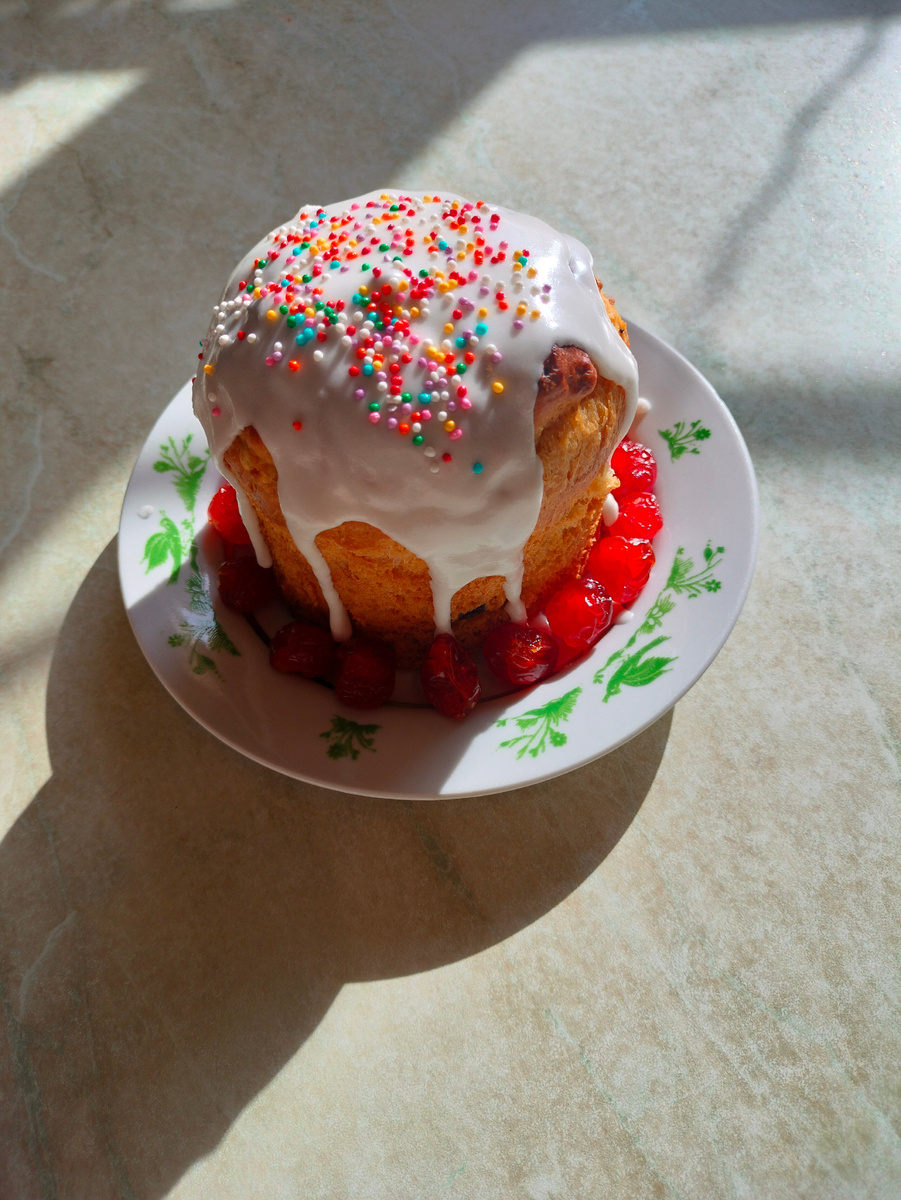 Фото автора. Кулич собственного приготовления