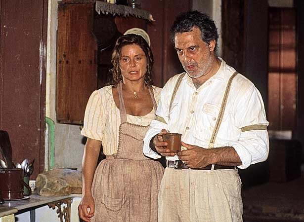 Кадр из одного такого сериала