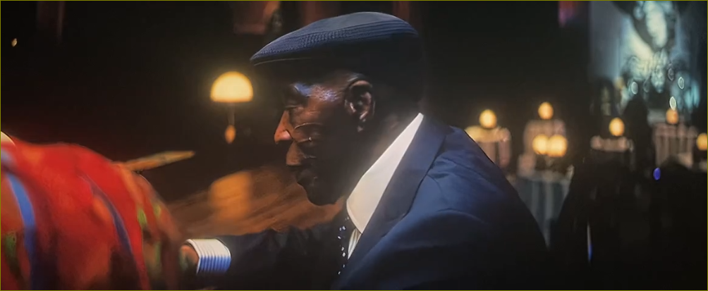 «Грешники» (2025) шрам от вампира на лице