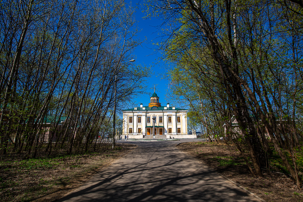 Главный дом усадьбы Кунцево. Москва. Фото автора статьи 
