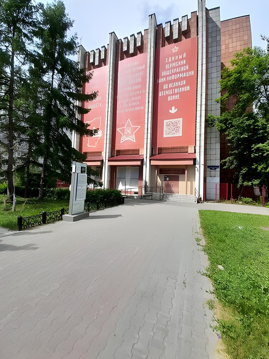 Здание ПермГАСПИ с другого ракурса 