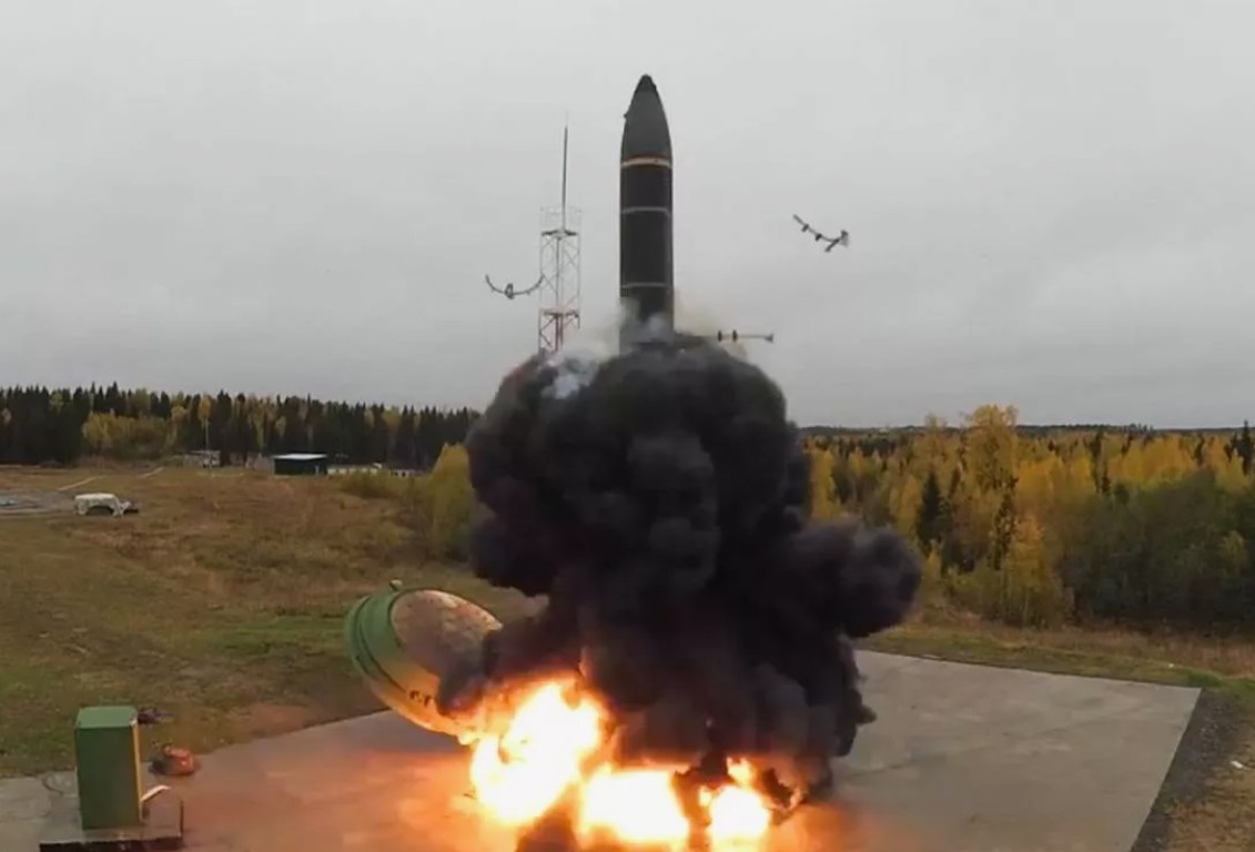 Фото российской баллистической ракеты из интернета. Фото ракетного комплекса «Орешник» на данный момент не существует в открытом доступе.