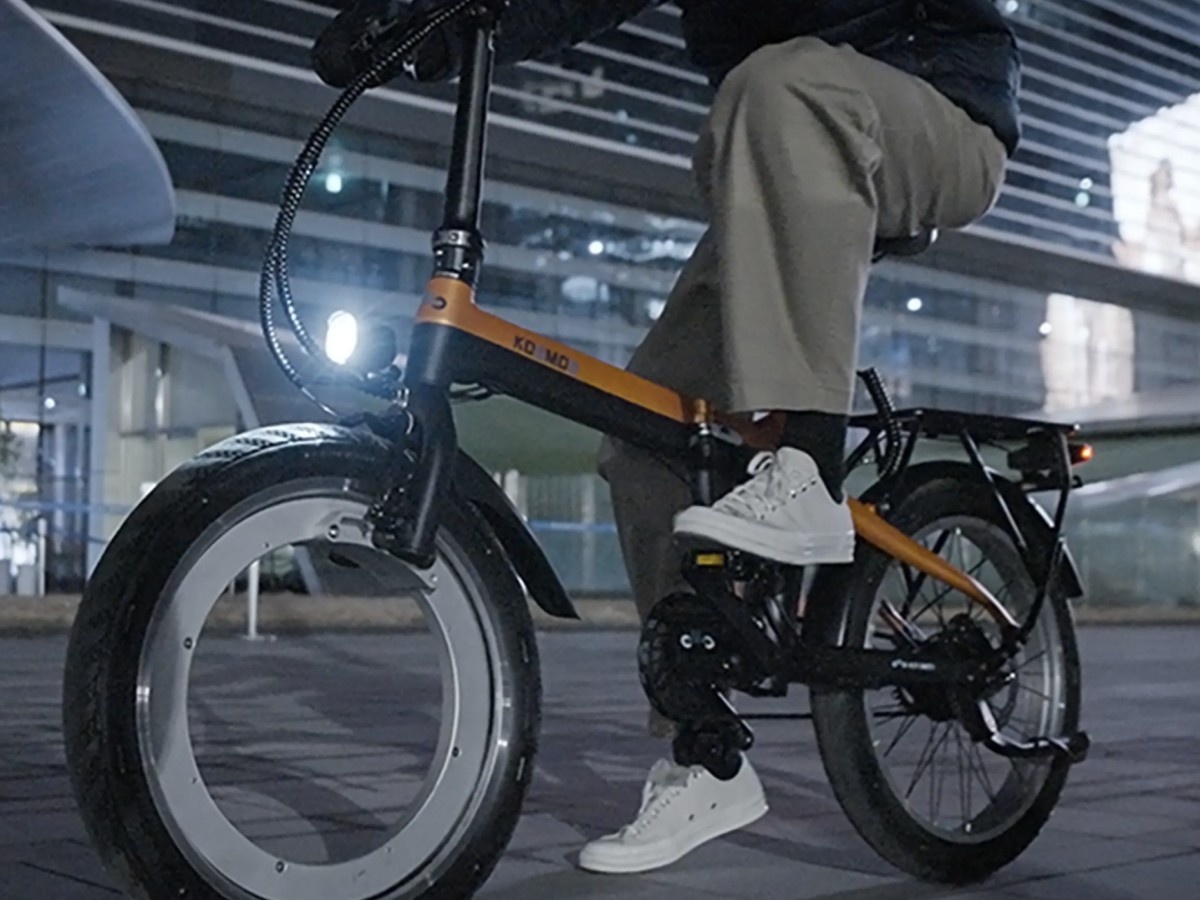    Электровелосипед Kosmos F5 получил бесступичное колесо