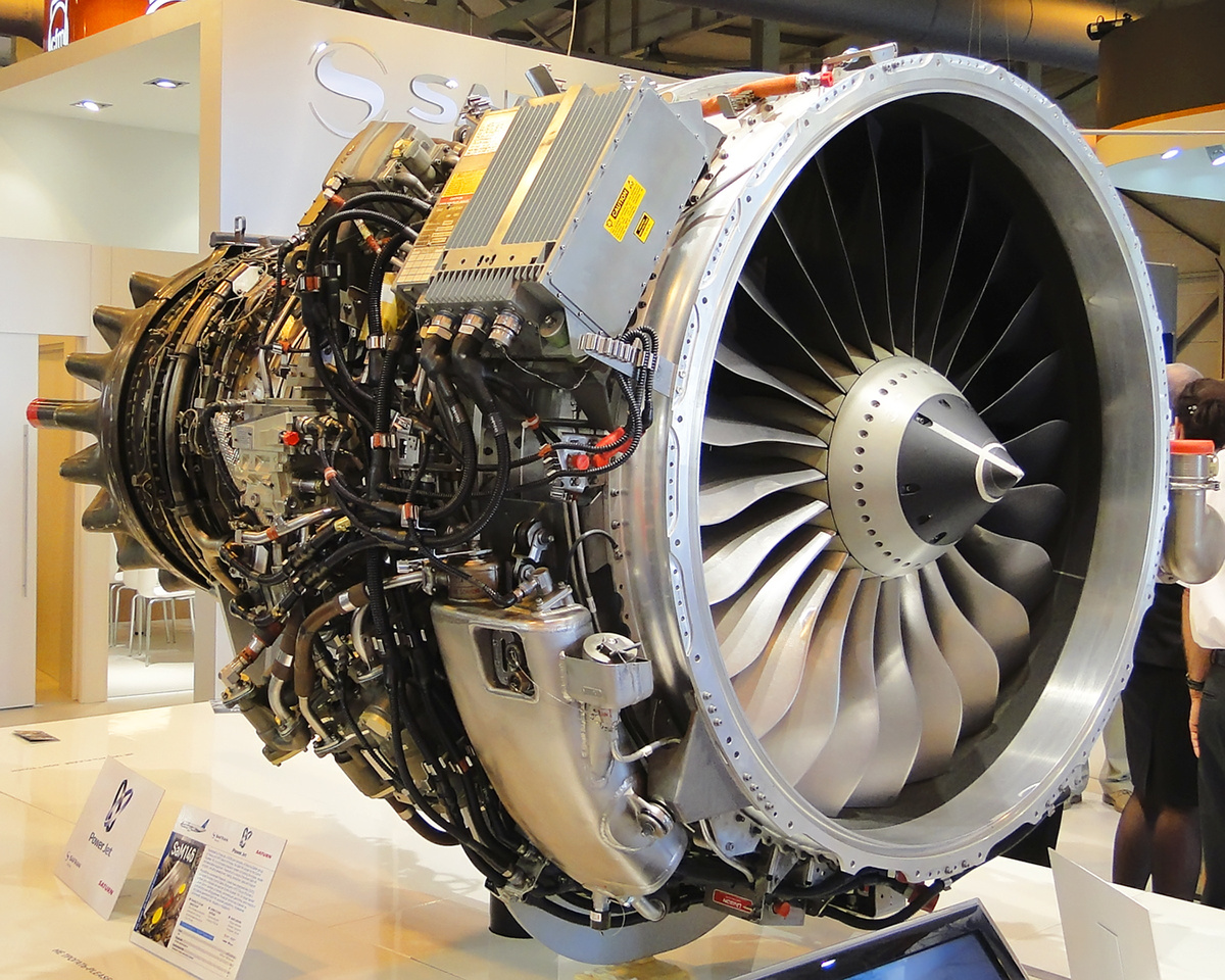 Турбовентиляторный двигателями "SaM146". / Источник фото: Яндекс.Картинки