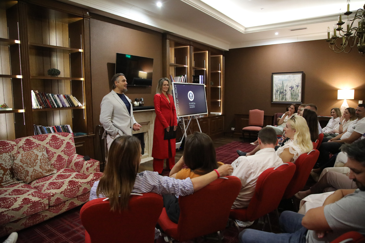 На одном из модулей Академии ТОП Менеджмента Dr.KURCH