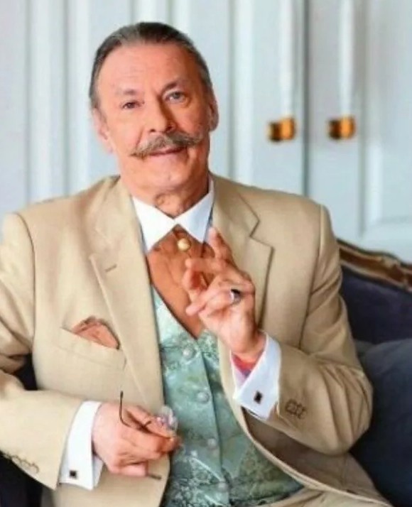 Сын Владимира и Надежды Самойловых