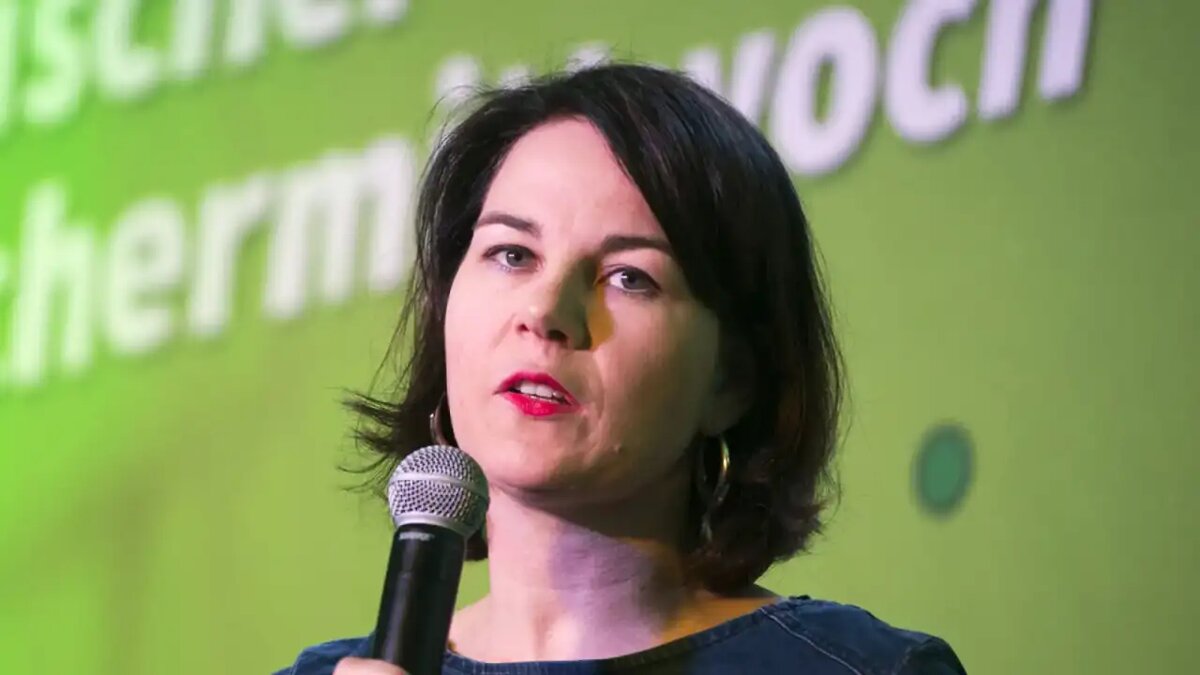    Министр иностранных дел Германии Анналена Бербок.