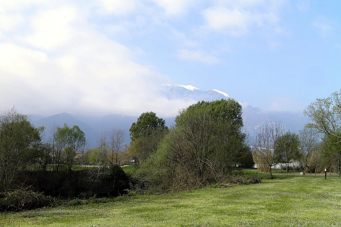 Вид на горы из Диона. Фото Кароль Раддато