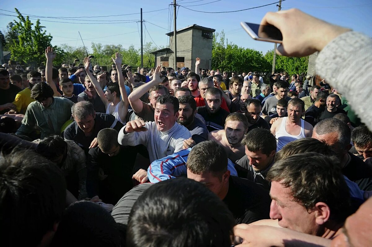 Игра в "Лело" в селе Шухути