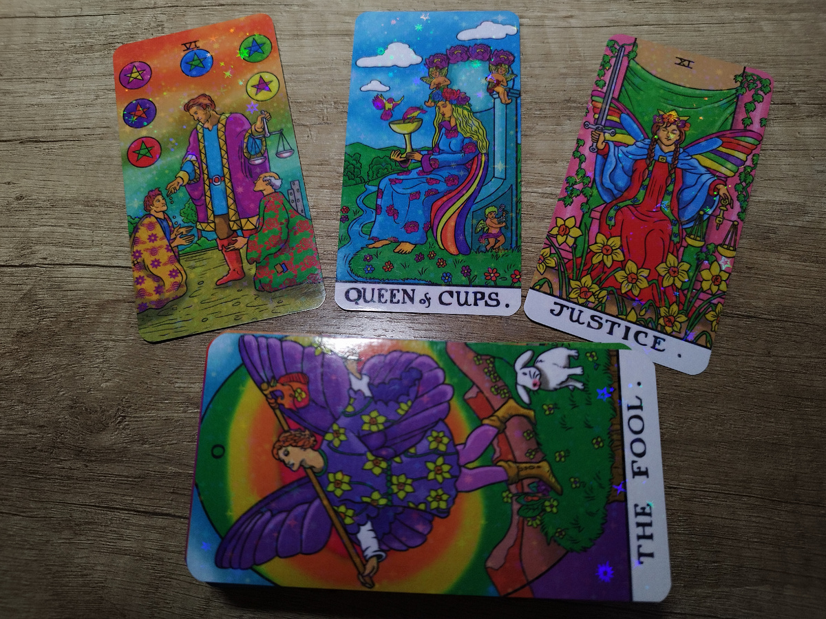 Таро расклад для Рыб на неделю. Фото автора.