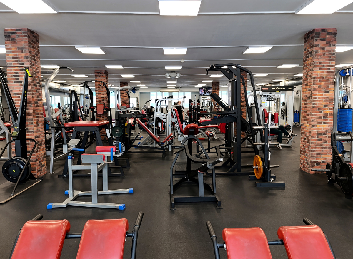 Фото автора. СК Динамит, Невский район. 